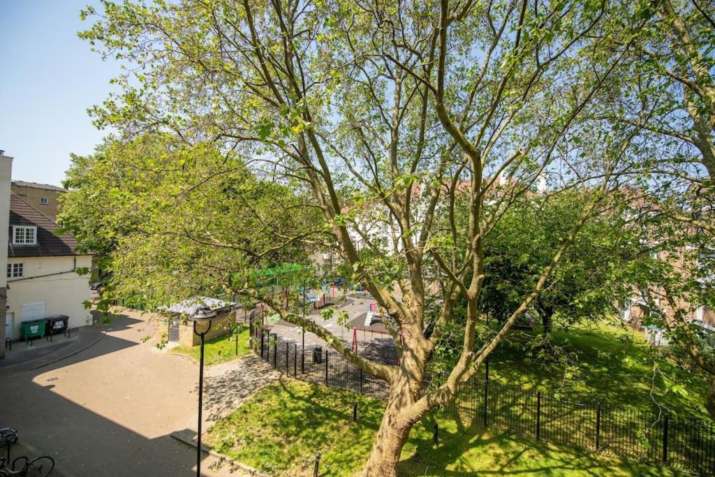 Charming 2 Bedroom Flat In The Heart Of Kings Cross, Londyn Zewnętrze zdjęcie