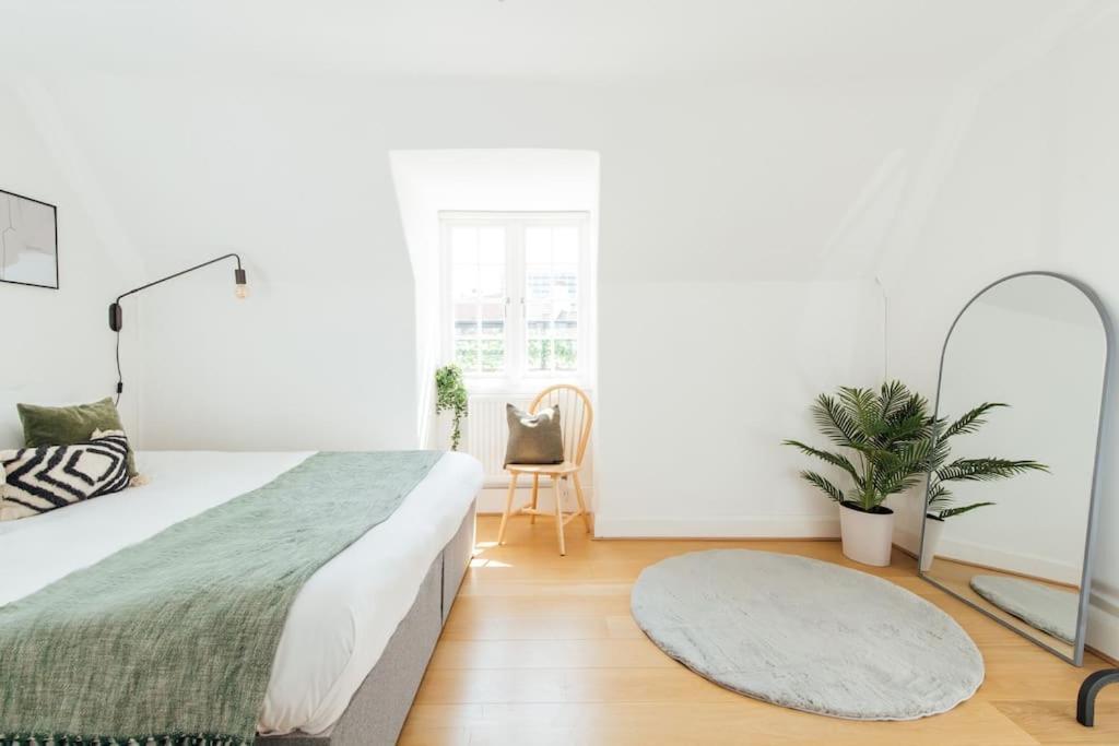 Charming 2 Bedroom Flat In The Heart Of Kings Cross, Londyn Zewnętrze zdjęcie