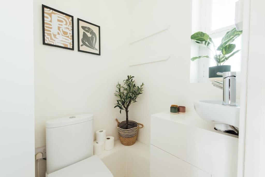 Charming 2 Bedroom Flat In The Heart Of Kings Cross, Londyn Zewnętrze zdjęcie